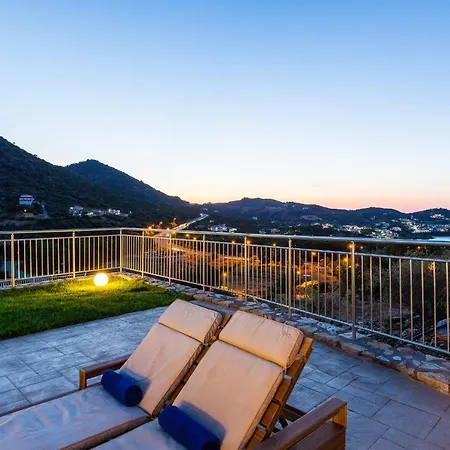 Paris Villa, With Pool, Bbq, Playground & Seaviews, By Thinkvilla * Bali (Crete)